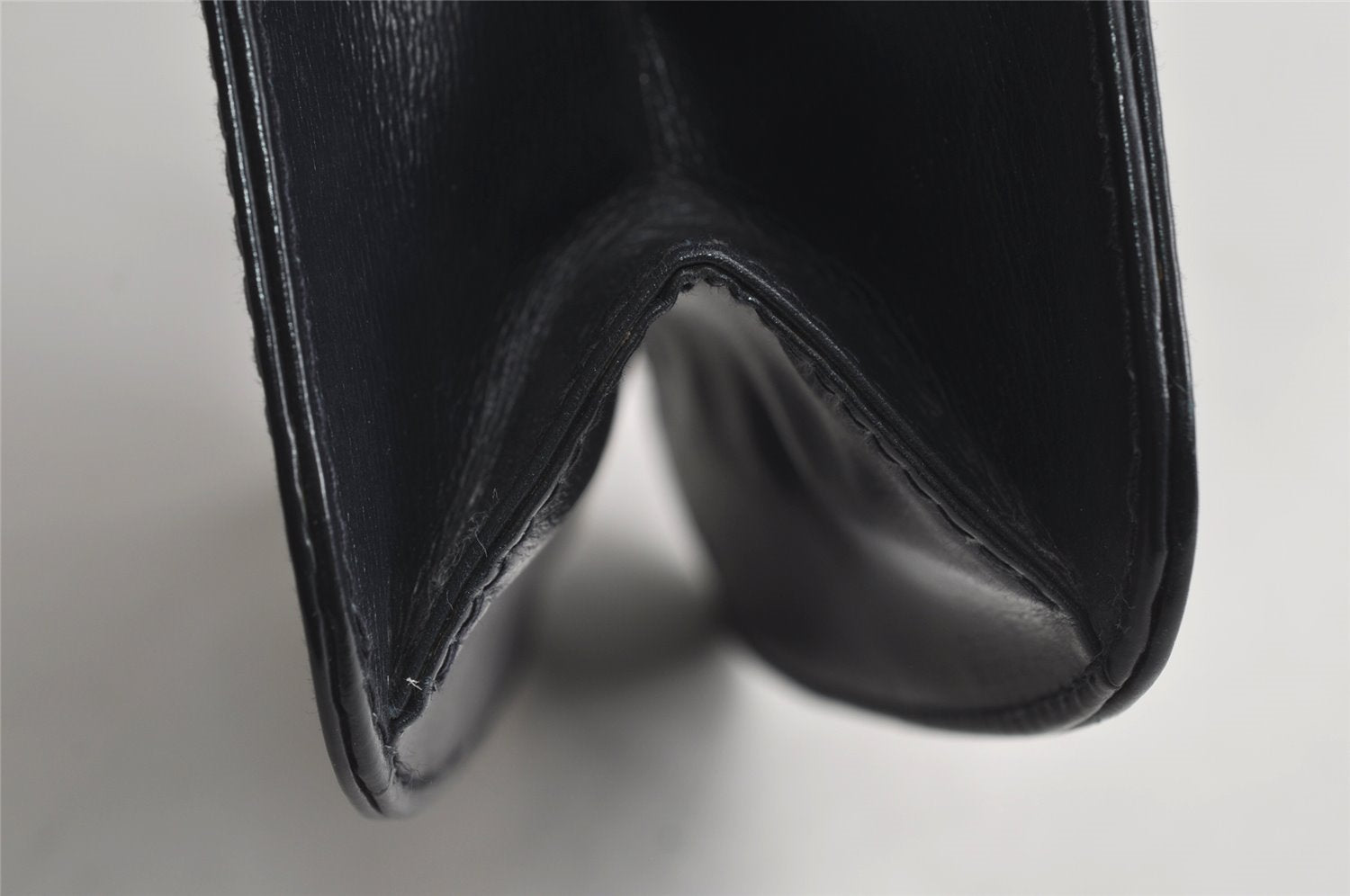 Authentic GUCCI Vintage Horsebit Shoulder Bag Purse Leather Navy 9243I