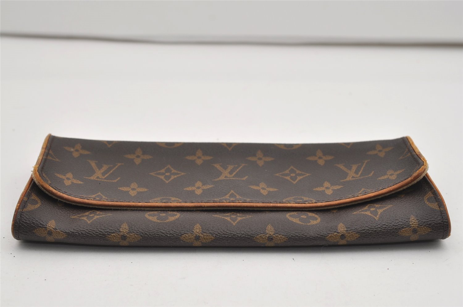 Authentic Louis Vuitton Monogram Pochette Twin GM Shoulder Bag M51852 LV 9244I