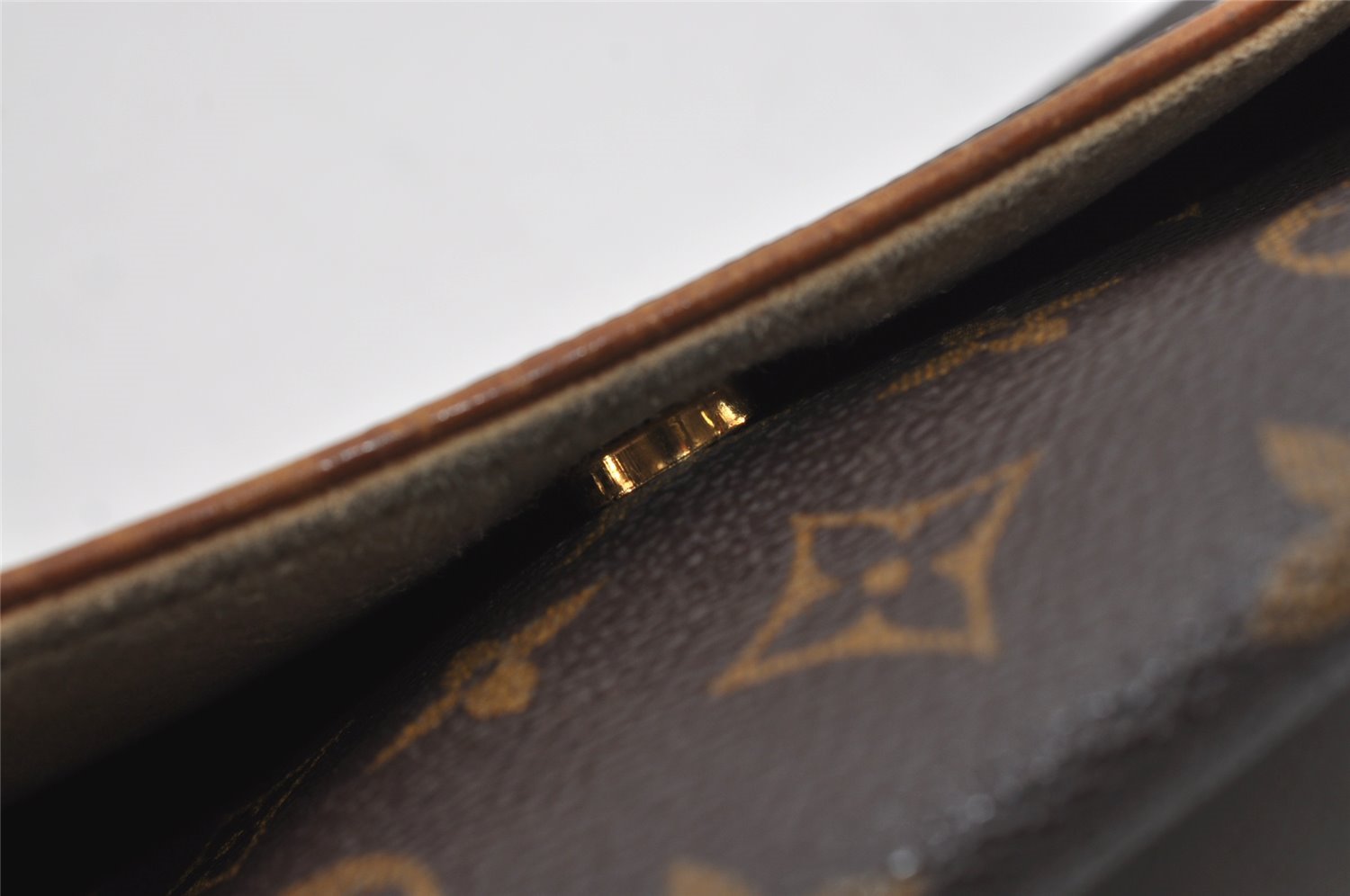 Authentic Louis Vuitton Monogram Pochette Twin GM Shoulder Bag M51852 LV 9244I