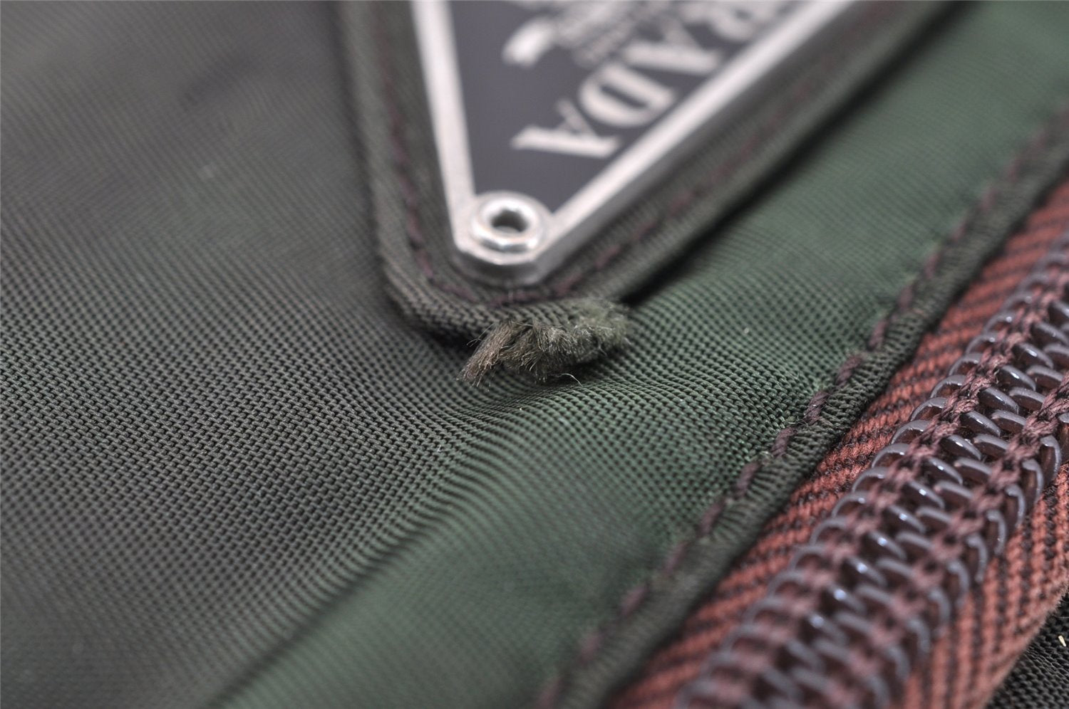 Authentic PRADA Vintage Nylon Tessuto Shoulder Tote Bag Green 9251I