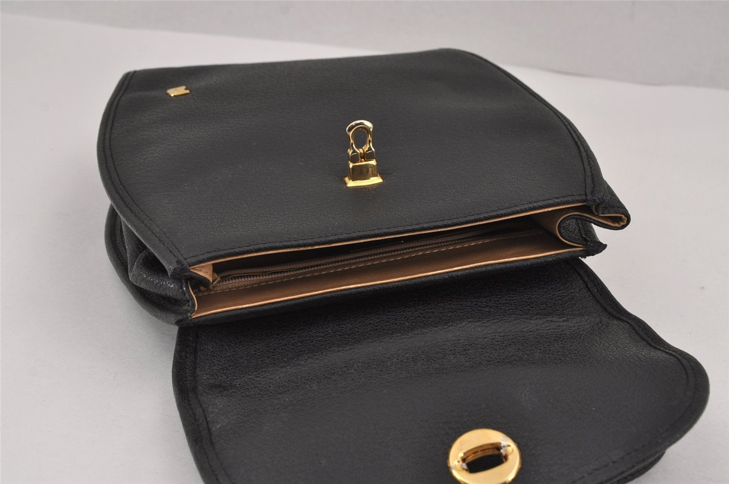 Authentic BALLY Vintage Leather 2Way Shoulder Hand Bag Purse Black 9251J