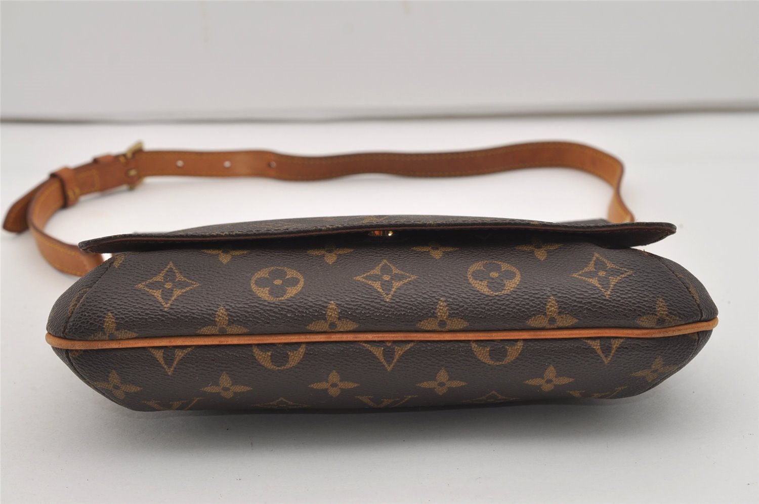 Authentic Louis Vuitton Monogram Musette Tango Shoulder Bag M51257 LV 9255I