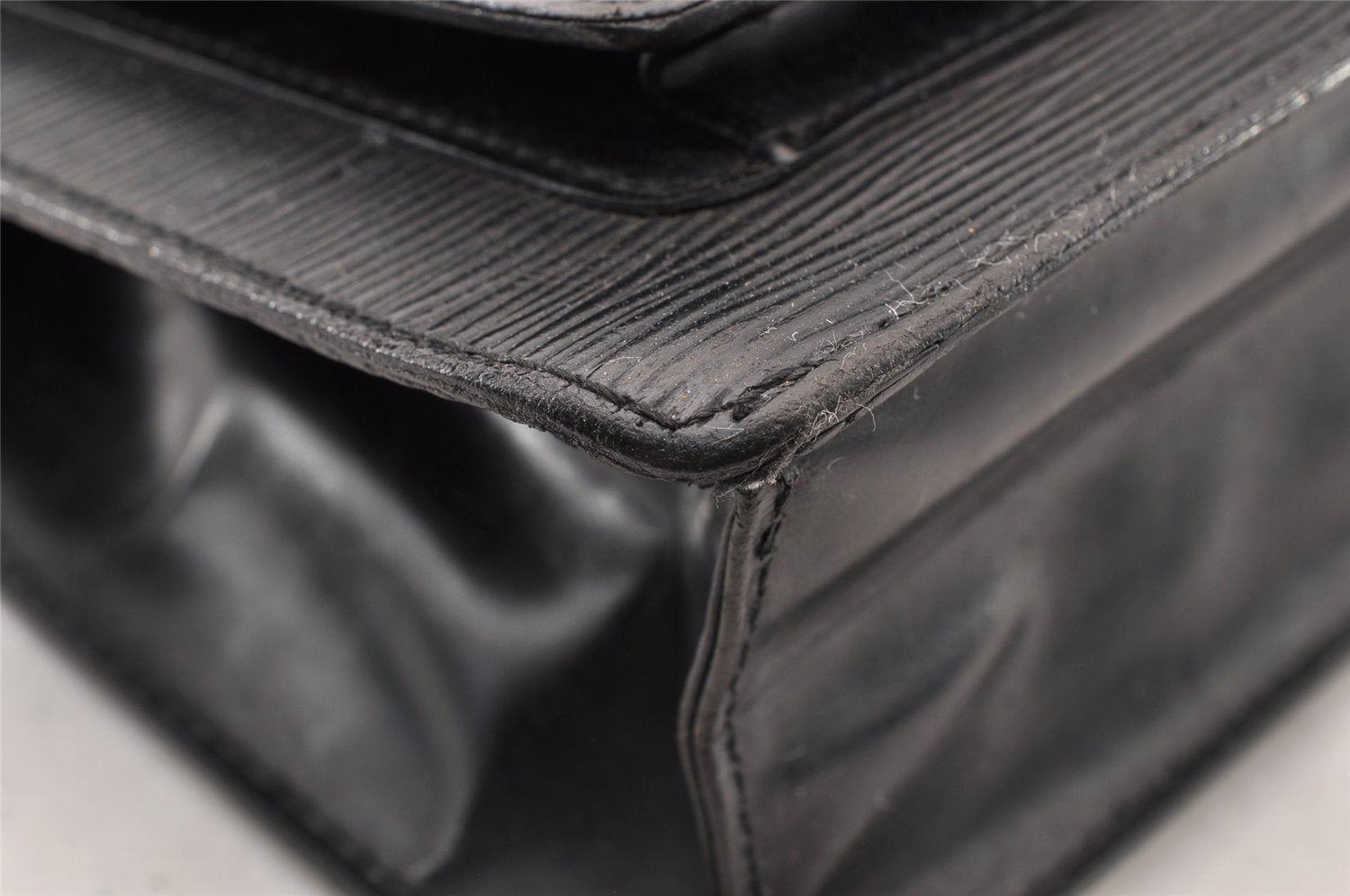 Authentic Louis Vuitton Epi Monceau 2Way Shoulder Hand Bag Black M52122 LV 9262I