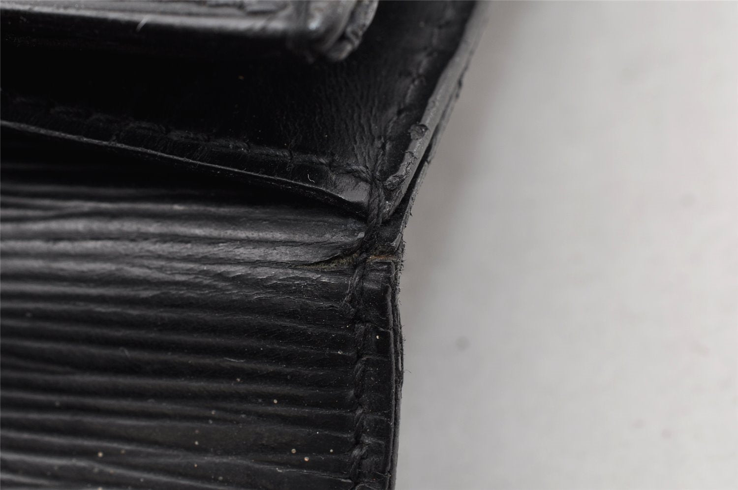 Authentic Louis Vuitton Epi Monceau 2Way Shoulder Hand Bag Black M52122 LV 9262I