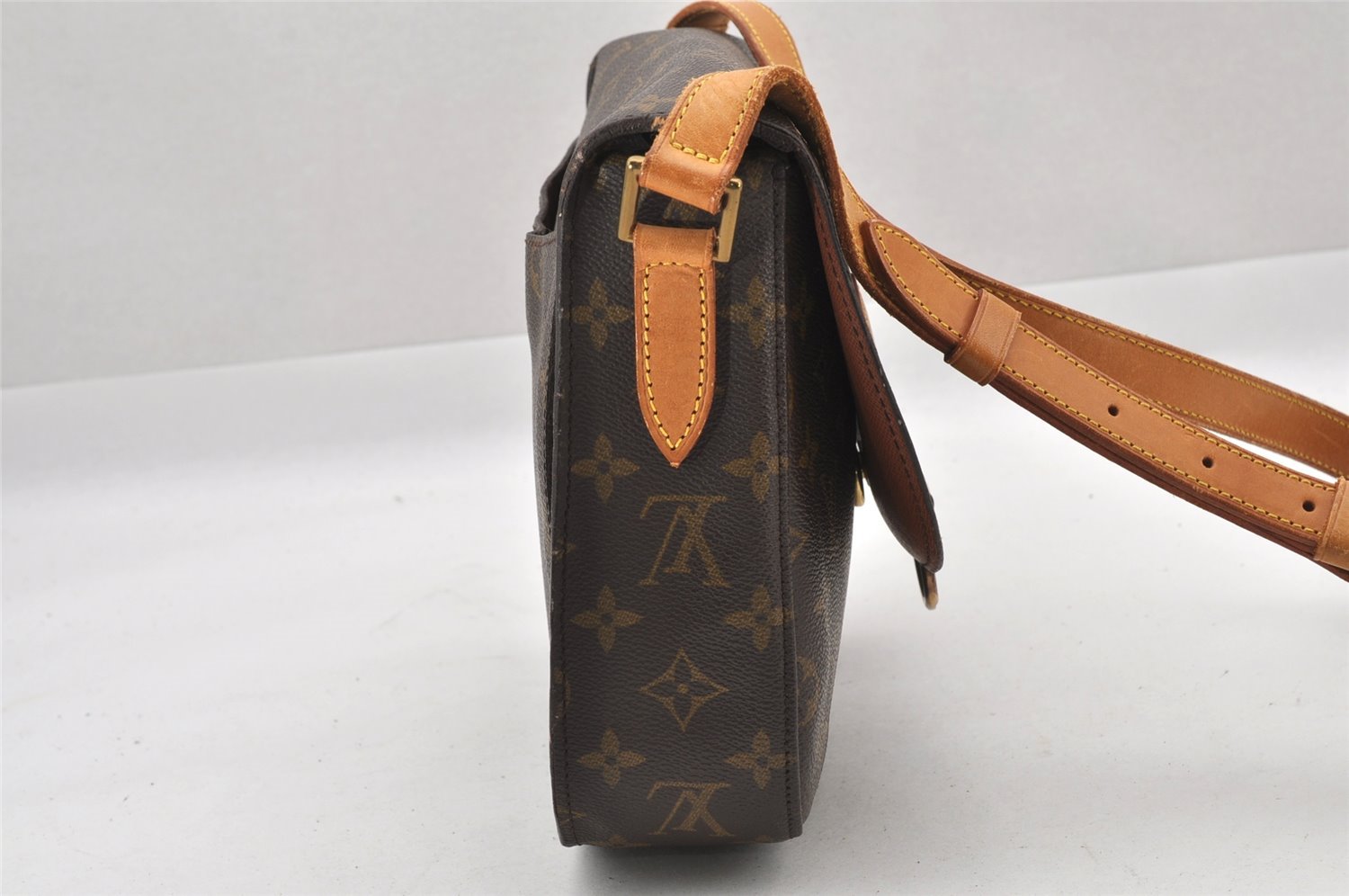 Authentic Louis Vuitton Monogram Saint Cloud GM M51242 Shoulder Cross Bag 9263I