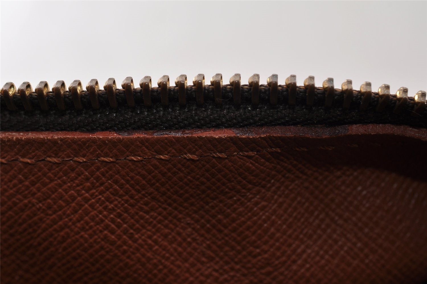 Authentic Louis Vuitton Monogram Nile 34 Shoulder Cross Bag M45242 Junk 9265I