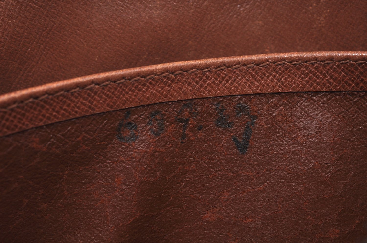 Authentic Louis Vuitton Monogram Compiegne 23 Clutch Hand Bag M51847 LV 9265J