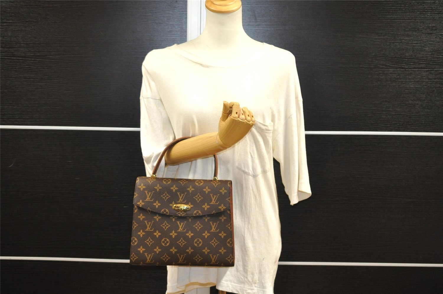 Authentic Louis Vuitton Monogram Malesherbes Hand Bag Purse M51379 LV 9272I