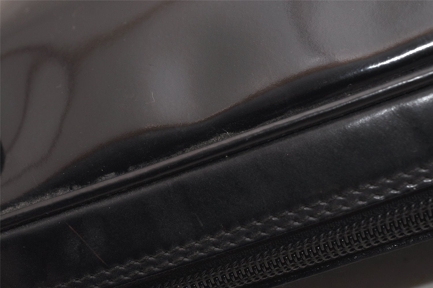 Authentic GUCCI Interlocking G Clutch Hand Bag Purse Enamel Black Junk 9272J