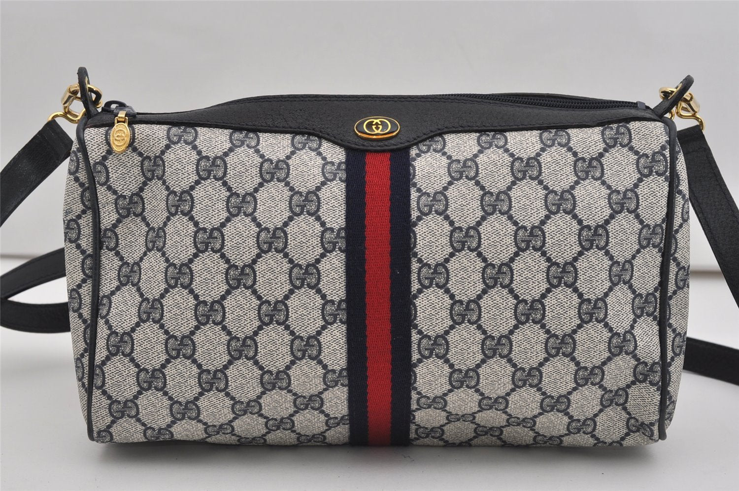 Authentic GUCCI Sherry Line Shoulder Cross Bag GG PVC Leather Navy Junk 9277I