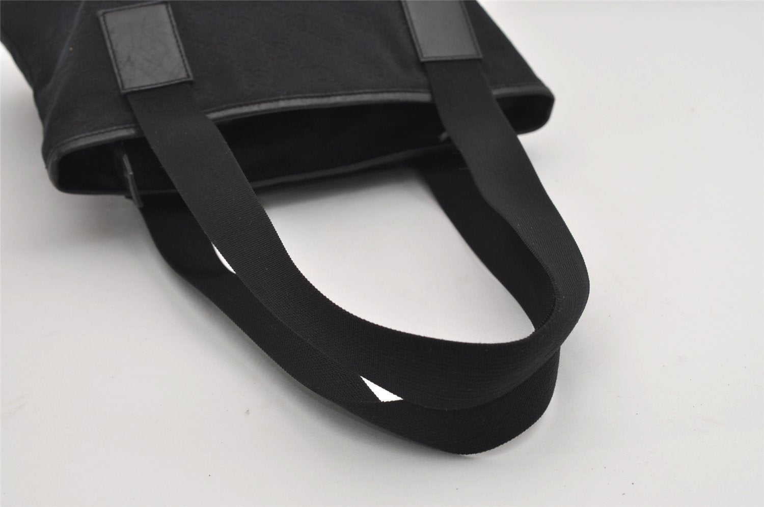 Authentic GUCCI Vintage Shoulder Tote Bag GG Canvas Leather 0190402 Black 9283I