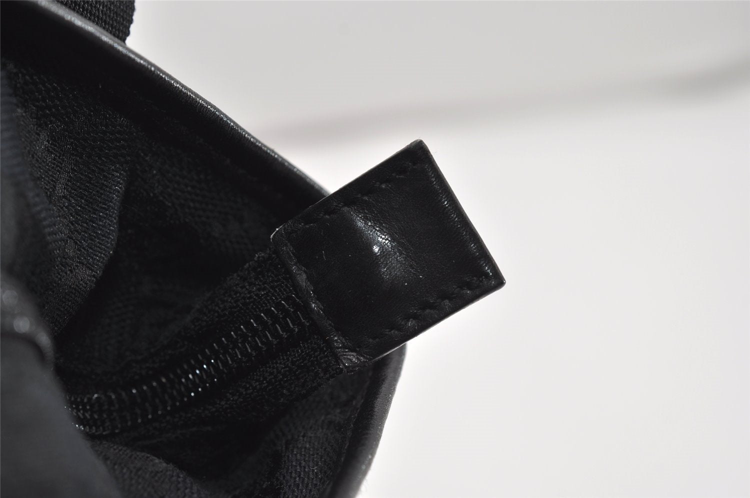 Authentic GUCCI Vintage Shoulder Tote Bag GG Canvas Leather 0190402 Black 9283I