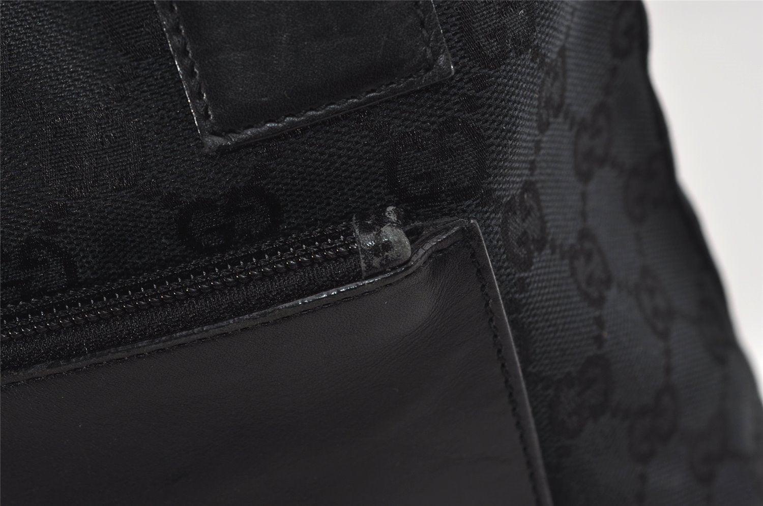 Authentic GUCCI Vintage Shoulder Tote Bag GG Canvas Leather 0190402 Black 9283I