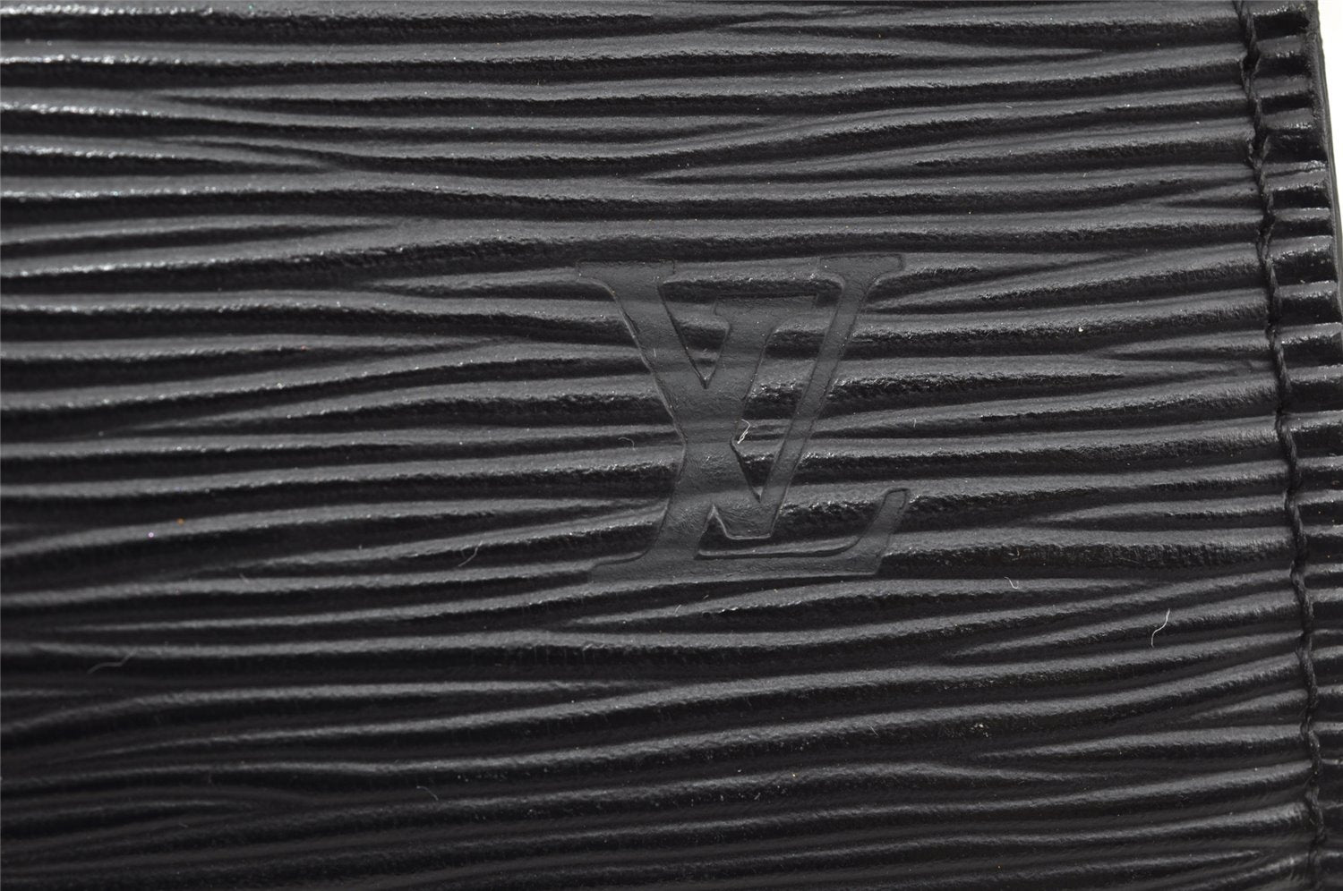 Authentic Louis Vuitton Epi Pochette Accessoires Pouch Black M52952 LV 9285J