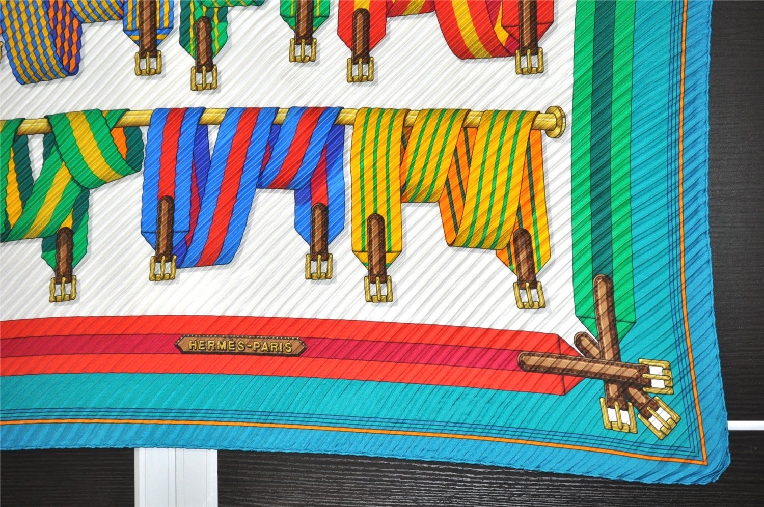 Authentic HERMES Pleats Scarf 