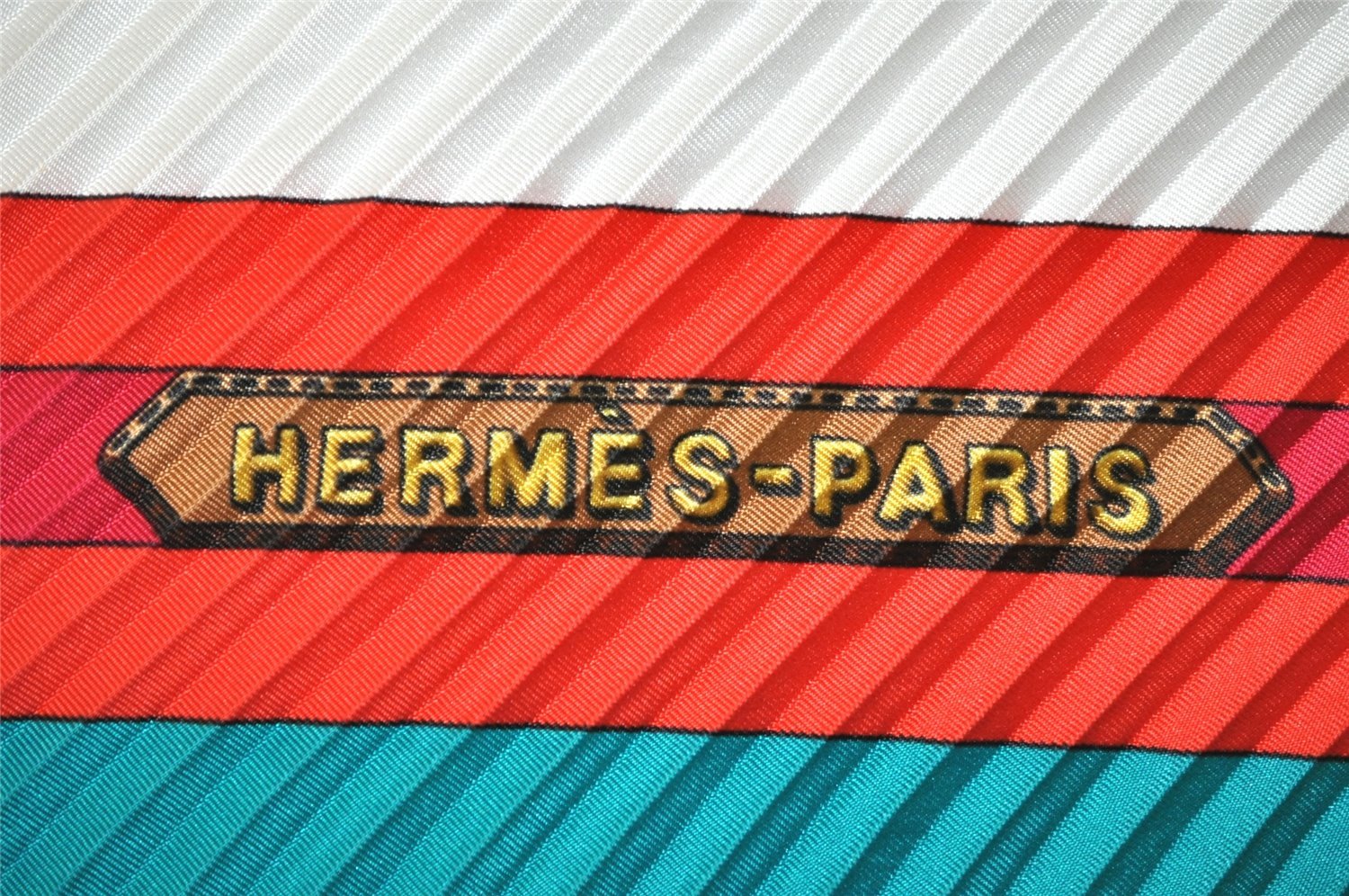 Authentic HERMES Pleats Scarf 