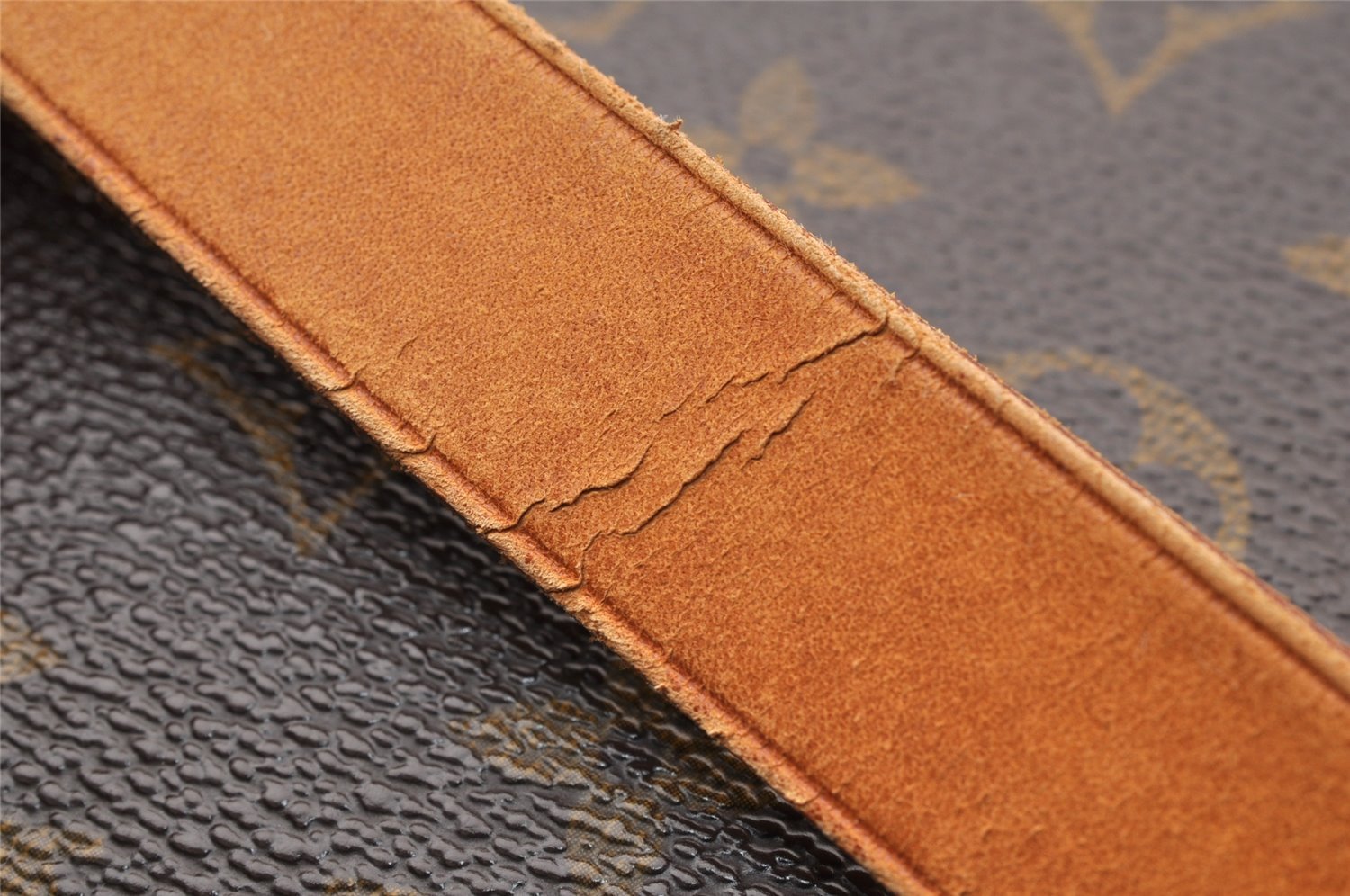 Authentic Louis Vuitton Monogram Cartouchiere GM M51252 Shoulder Cross Bag 9288I