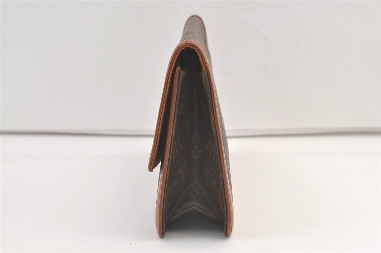 Auth Louis Vuitton Monogram Pochette Dame GM Clutch Hand Bag Old Model LV 9289J