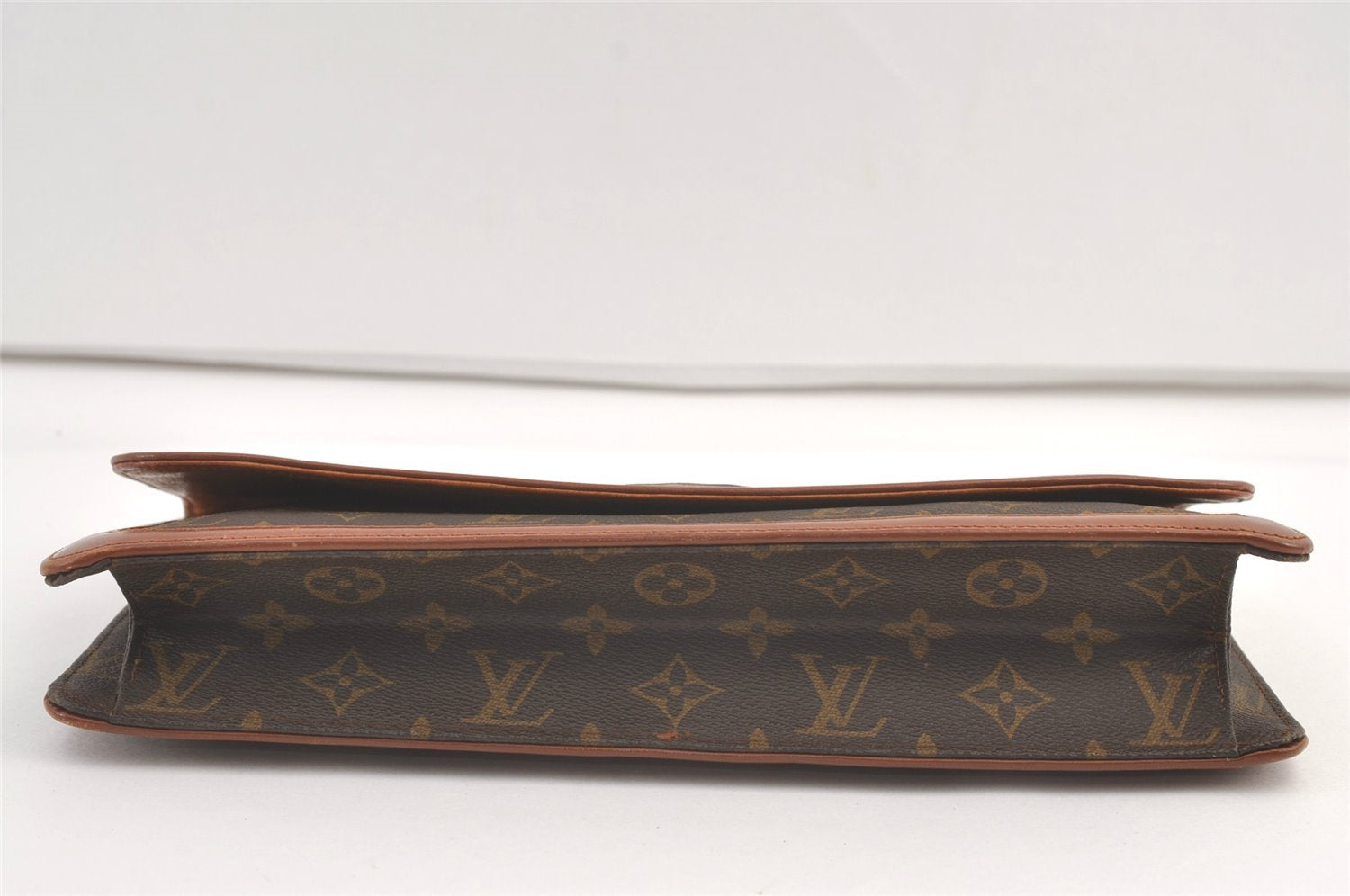 Auth Louis Vuitton Monogram Pochette Dame GM Clutch Hand Bag Old Model LV 9289J