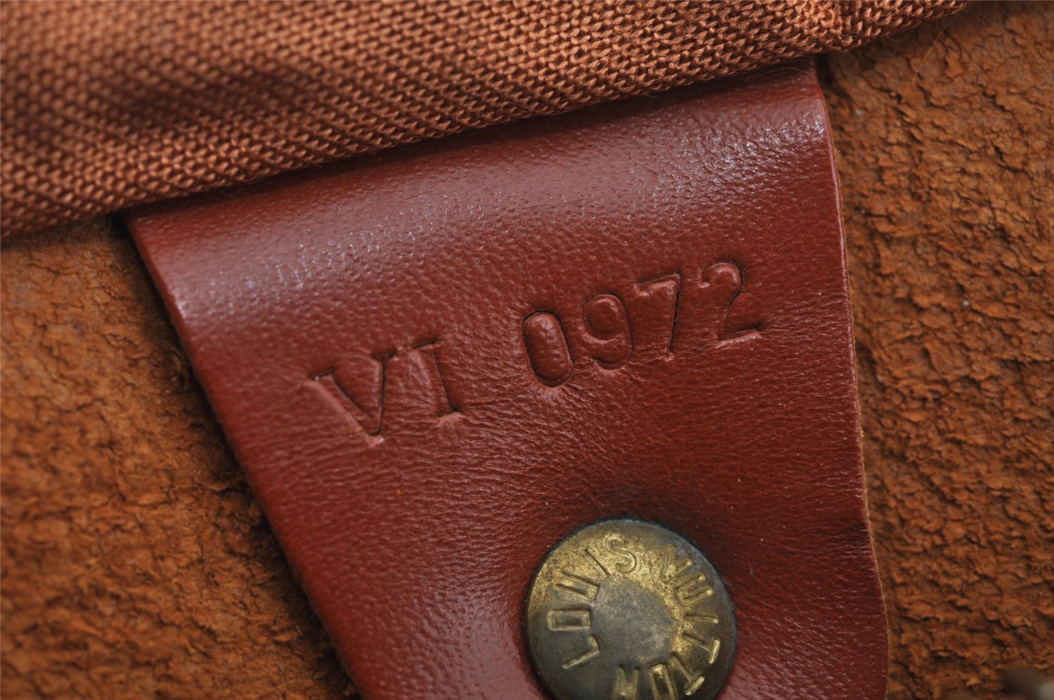 Authentic Louis Vuitton Epi Speedy 30 Hand Boston Bag Brown M43003 LV 9290J