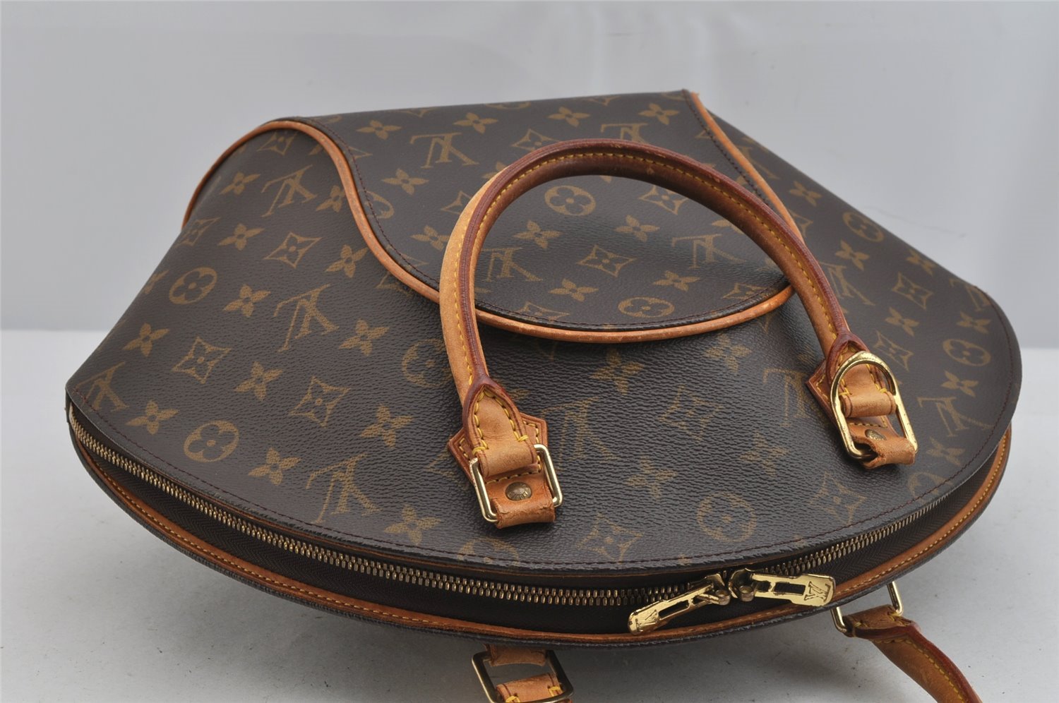 Authentic Louis Vuitton Monogram Ellipse MM Hand Bag M51126 LV Junk 9294J