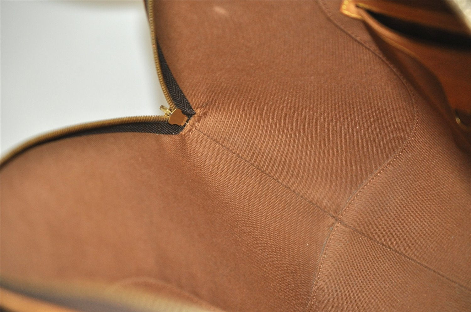 Authentic Louis Vuitton Monogram Ellipse MM Hand Bag M51126 LV Junk 9294J