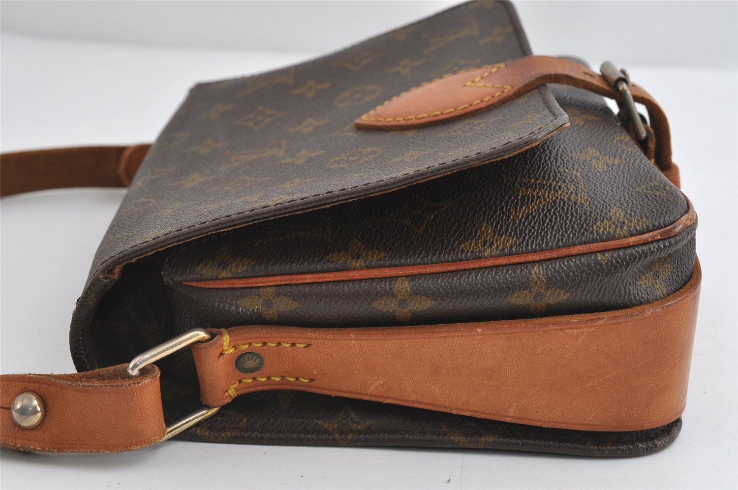 Authentic Louis Vuitton Monogram Cartouchiere MM Shoulder Bag Old Model 9296I