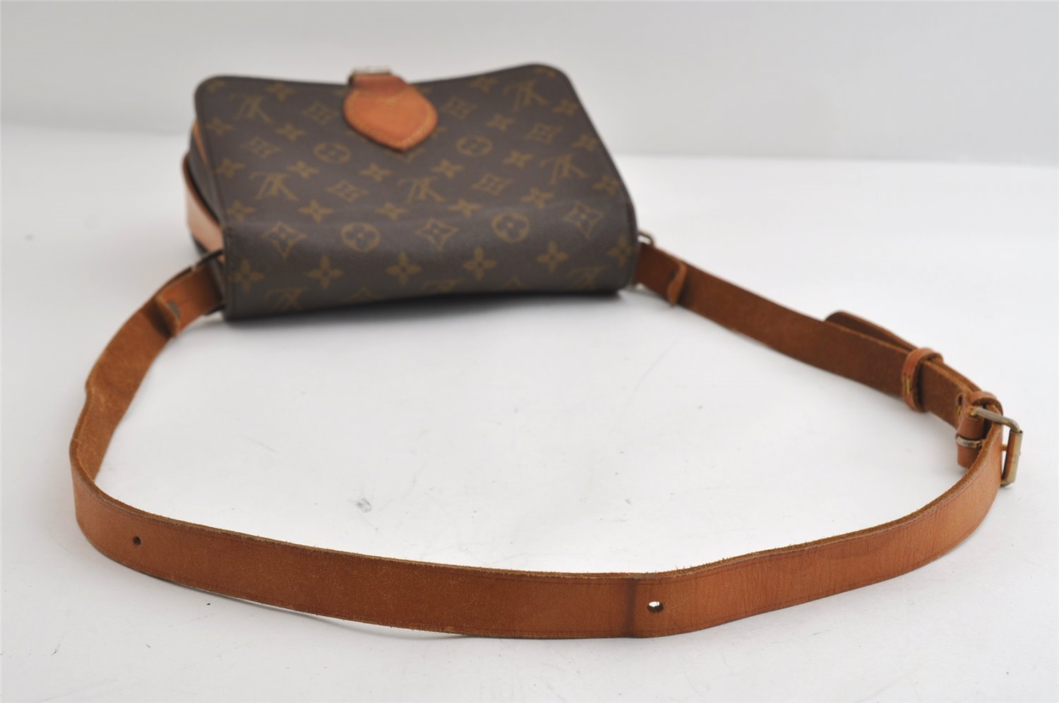 Authentic Louis Vuitton Monogram Cartouchiere MM Shoulder Bag Old Model 9296I