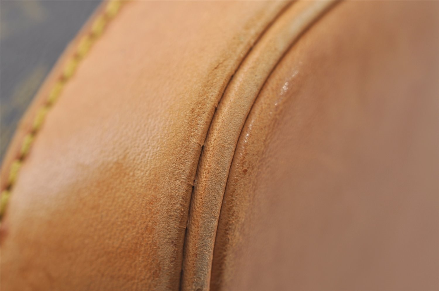 Authentic Louis Vuitton Monogram Alma Hand Bag Purse M51130 LV 9301I