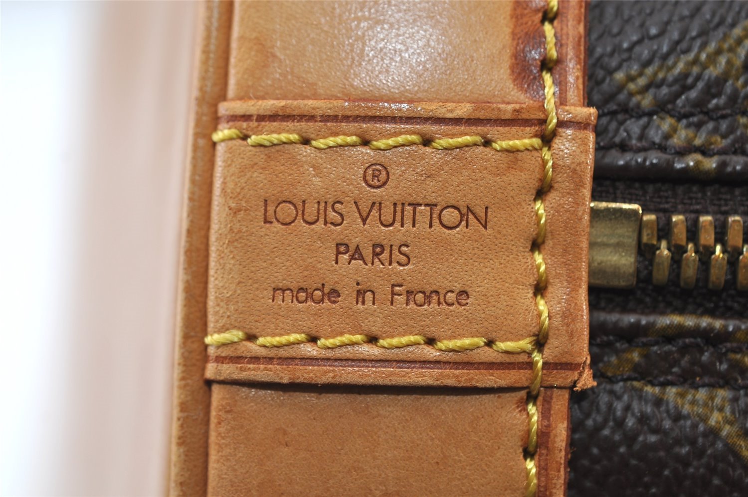 Authentic Louis Vuitton Monogram Alma Hand Bag Purse M51130 LV 9301I