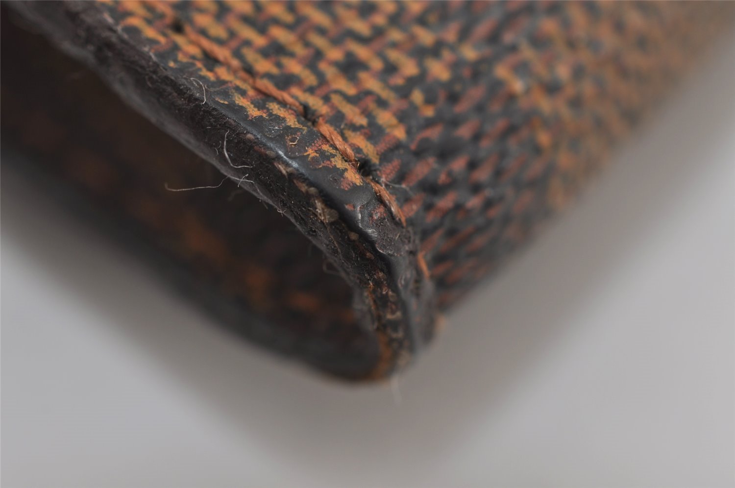 Authentic Louis Vuitton Damier Marais Bucket Pouch Purse Clutch LV Junk 9303I