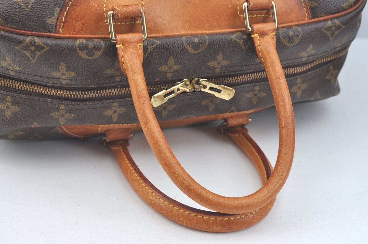 Authentic Louis Vuitton Monogram Deauville Hand Bag M47270 LV 9306I
