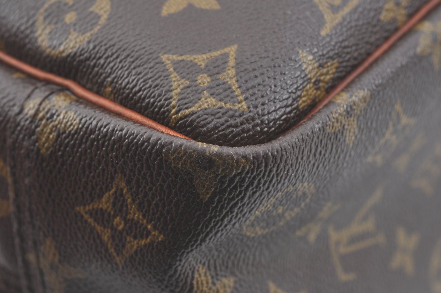 Authentic Louis Vuitton Monogram Deauville Hand Bag M47270 LV 9306I