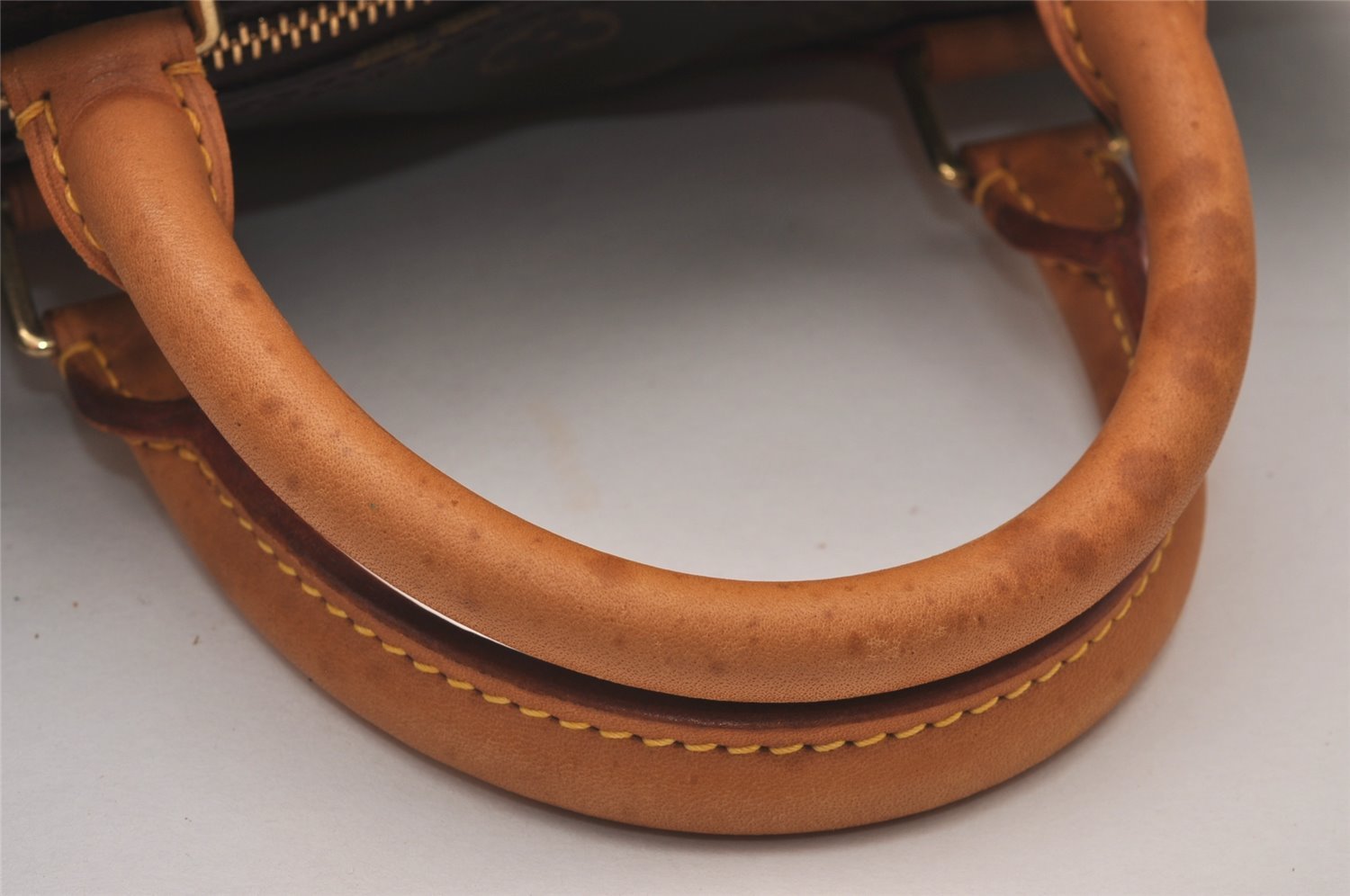 Authentic Louis Vuitton Monogram Speedy 30 Hand Boston Bag M41526 LV 9310I
