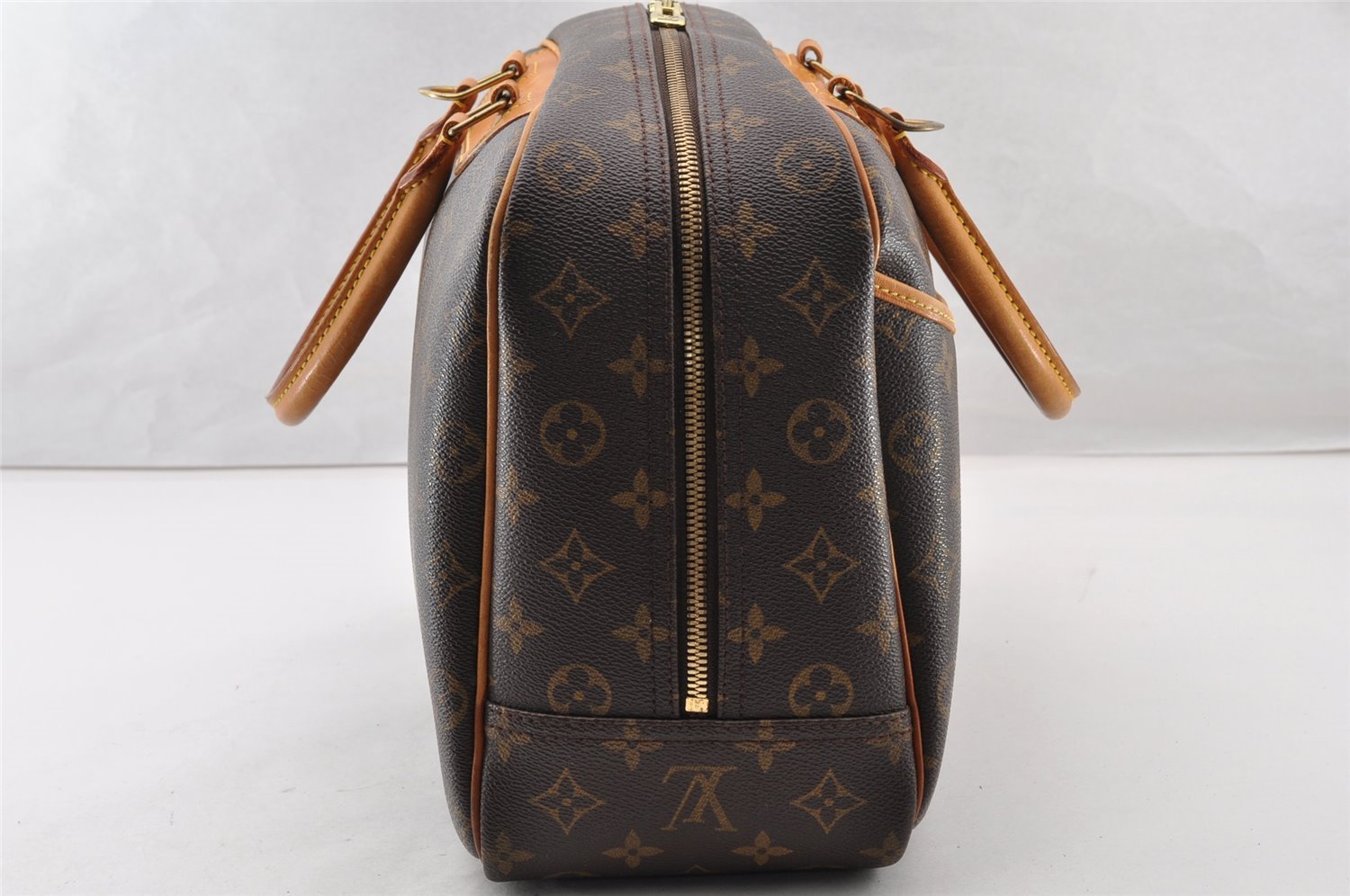 Authentic Louis Vuitton Monogram Deauville Hand Bag M47270 LV 9311I