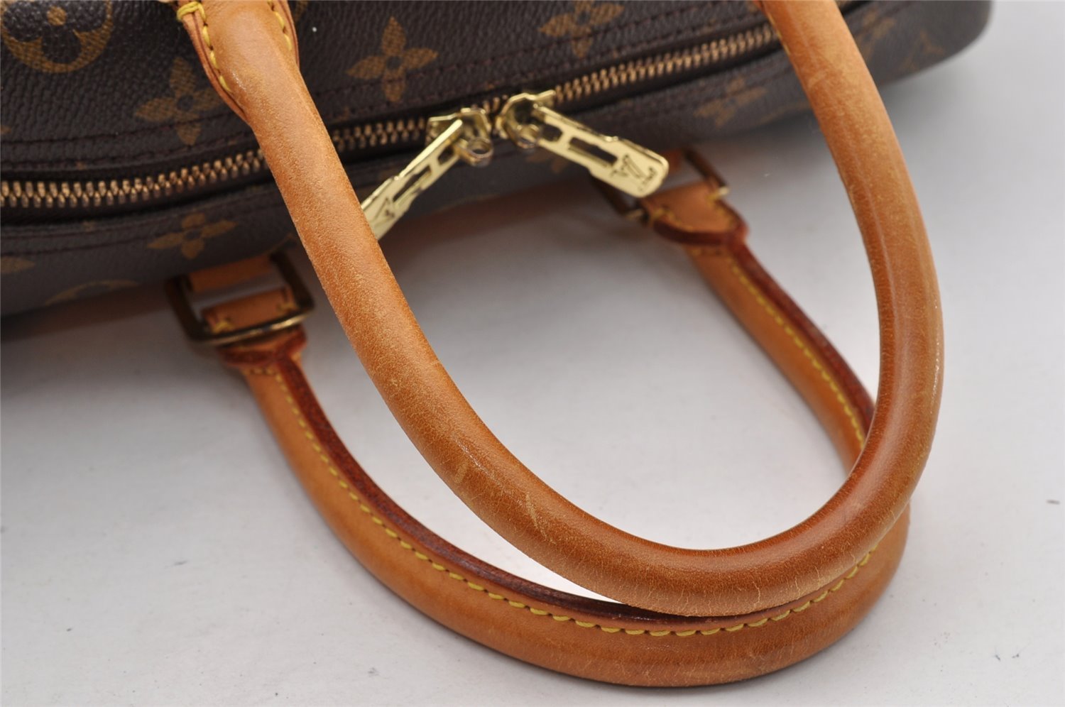 Authentic Louis Vuitton Monogram Deauville Hand Bag M47270 LV 9311I