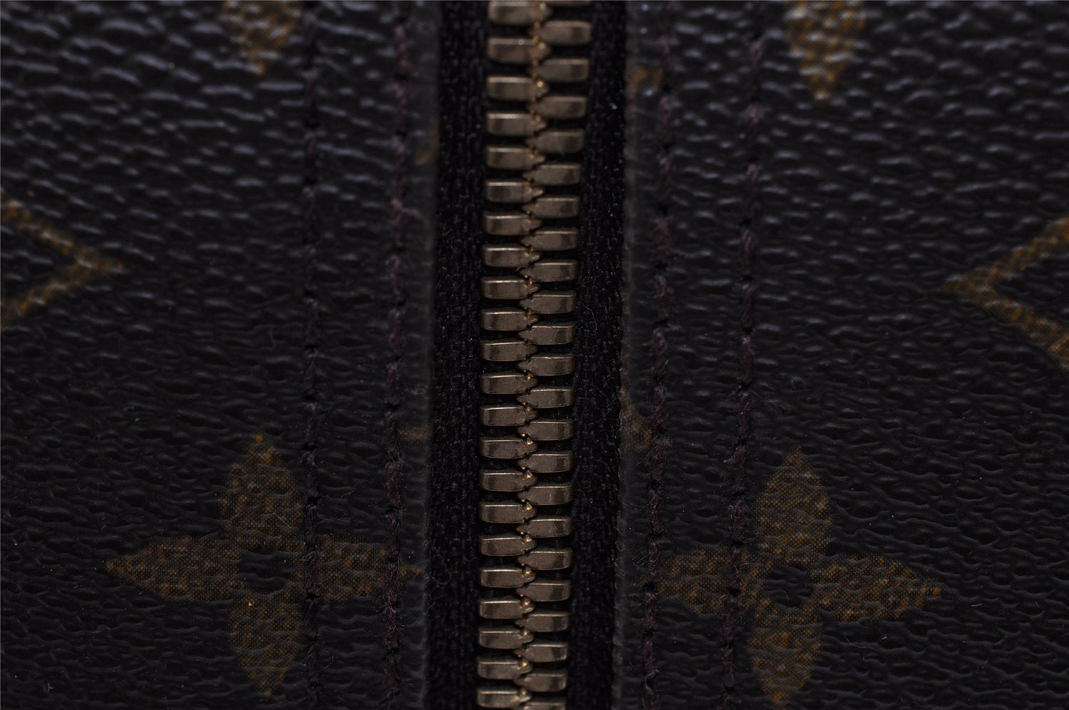 Authentic Louis Vuitton Monogram Deauville Hand Bag M47270 LV 9311I