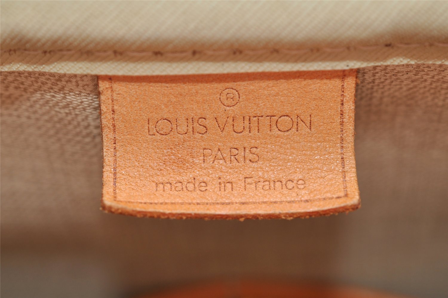 Authentic Louis Vuitton Monogram Deauville Hand Bag M47270 LV 9311I