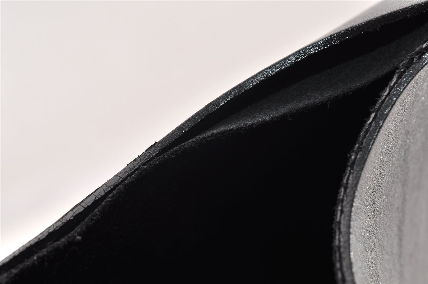 Authentic GUCCI Vintage Bamboo Shoulder Bag Purse Leather Black 9316I