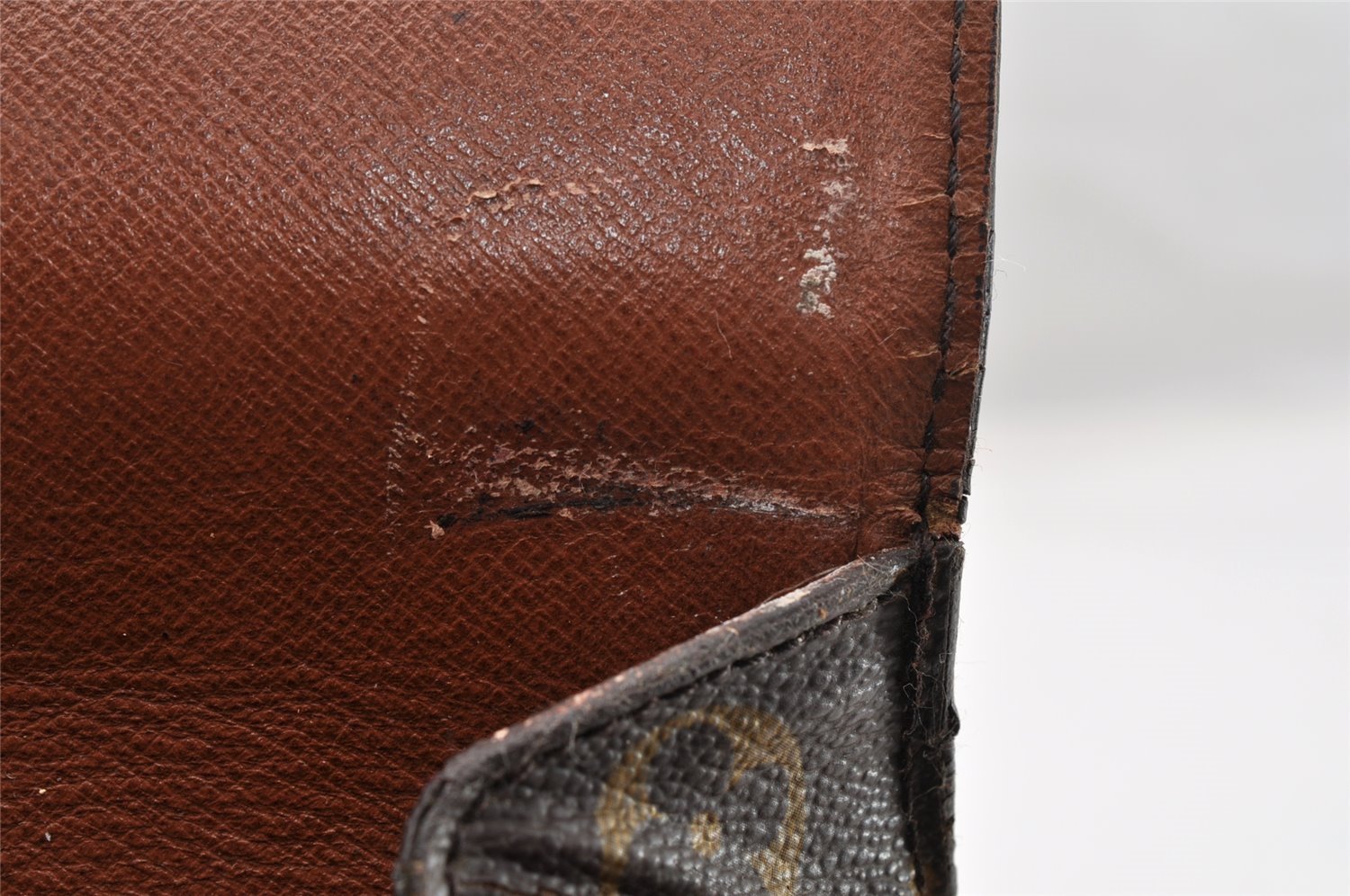 Authentic Louis Vuitton Monogram Saint Cloud MM M51243 Shoulder Cross Bag 9320I