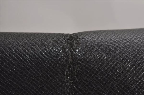 Auth Louis Vuitton Taiga Victor Shoulder Cross Body Bag Green M30142 LV 9320J