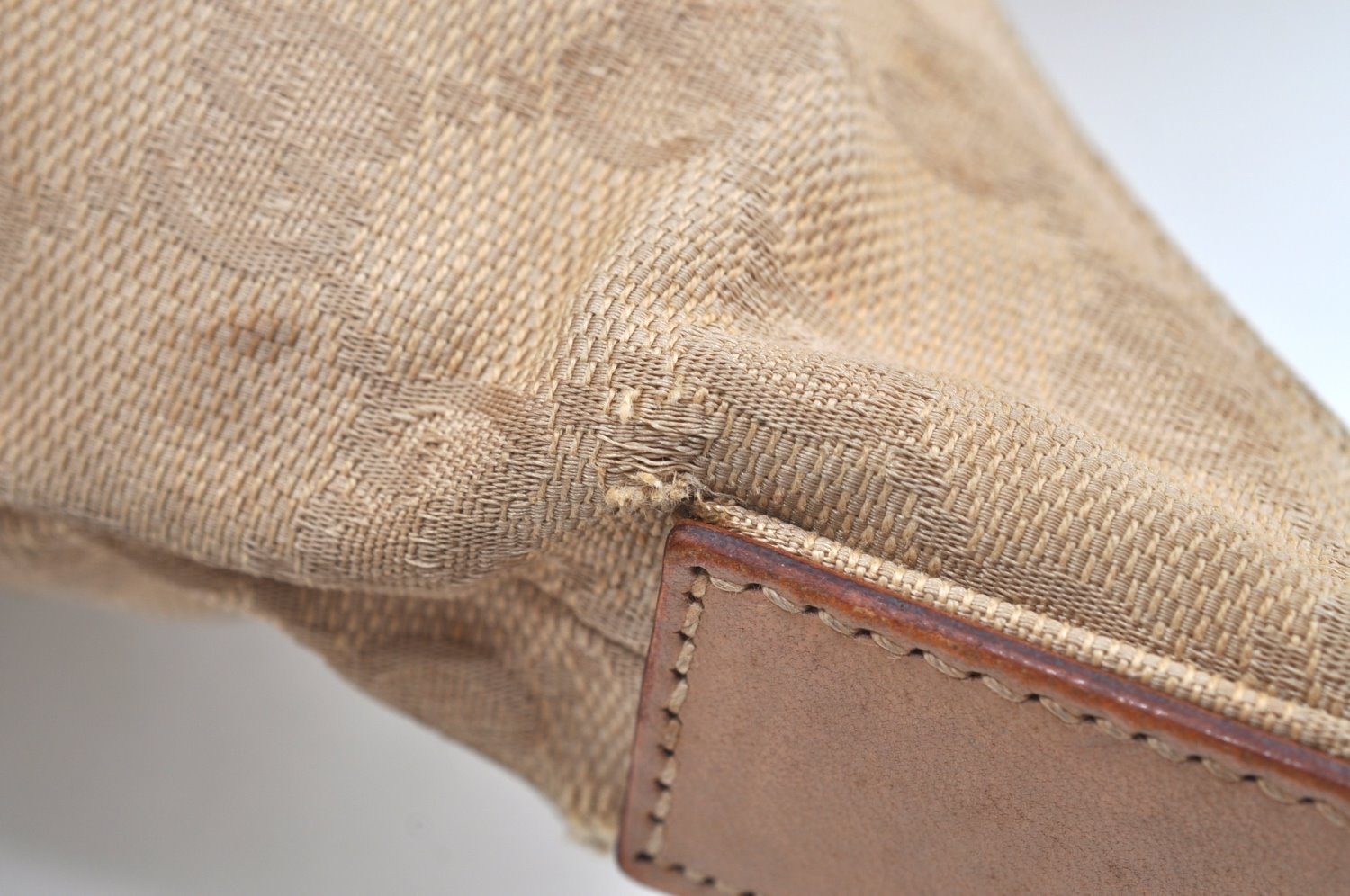 Authentic GUCCI Vintage Shoulder Hand Bag GG Canvas Leather 0013386 Beige 9325G