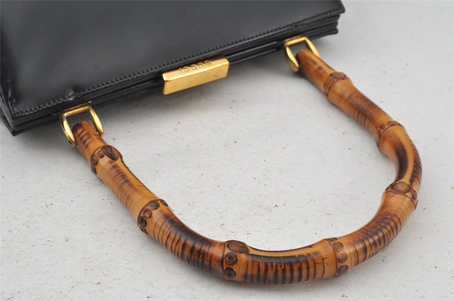 Authentic GUCCI Vintage Bamboo Shoulder Bag Purse Leather Black Junk 9325I