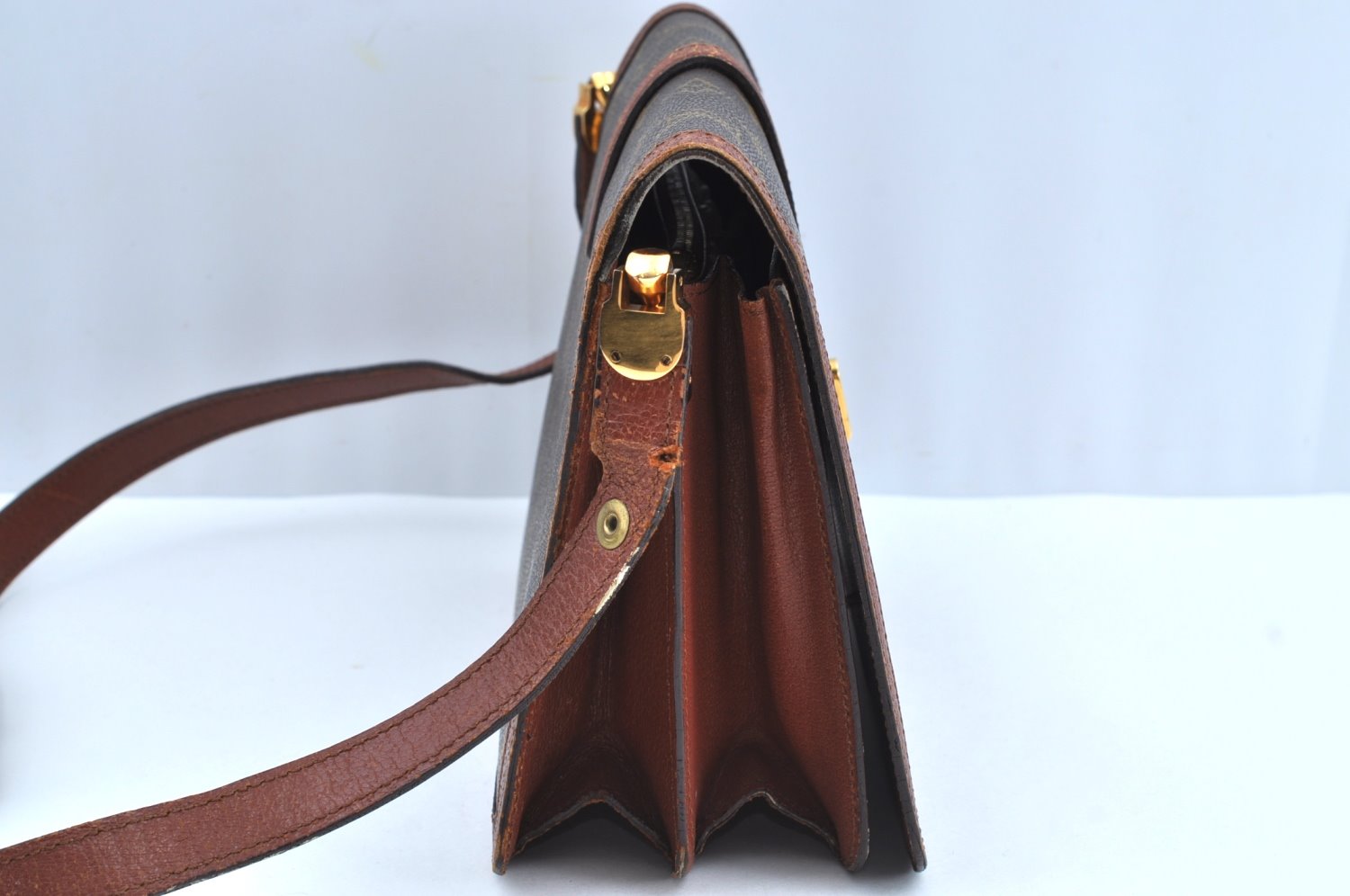 Auth Louis Vuitton Monogram Rond Point Shoulder Cross Bag M51412 LV Junk 9332H