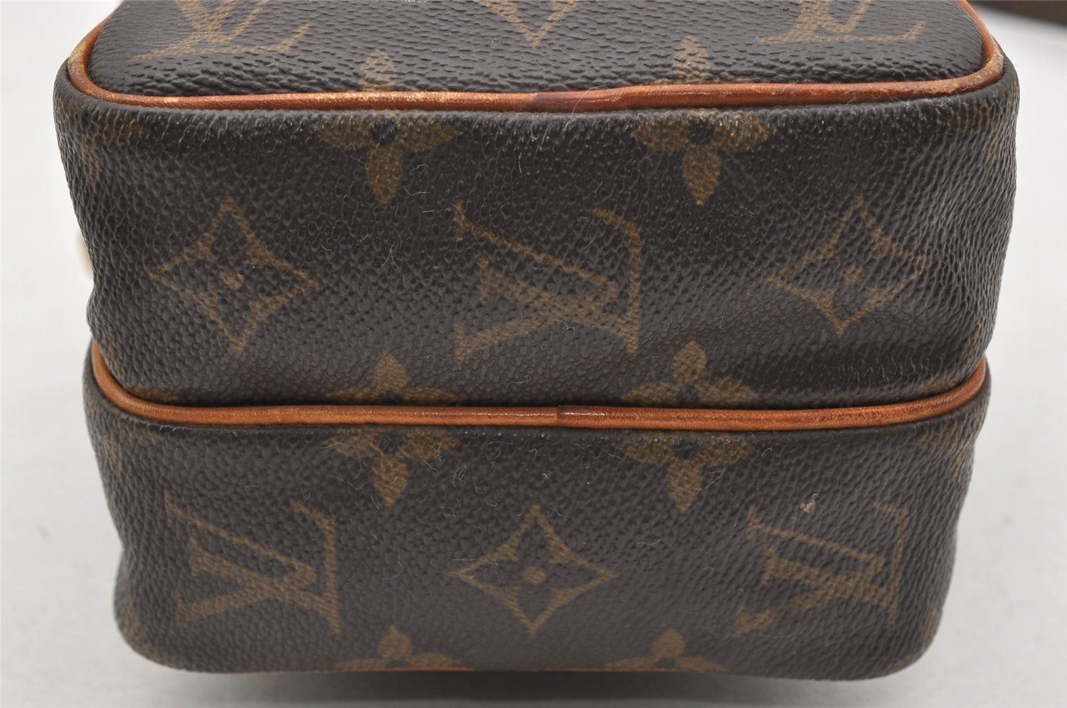 Authentic Louis Vuitton Monogram Mini Amazone Shoulder Cross Bag M45238 LV 9337I
