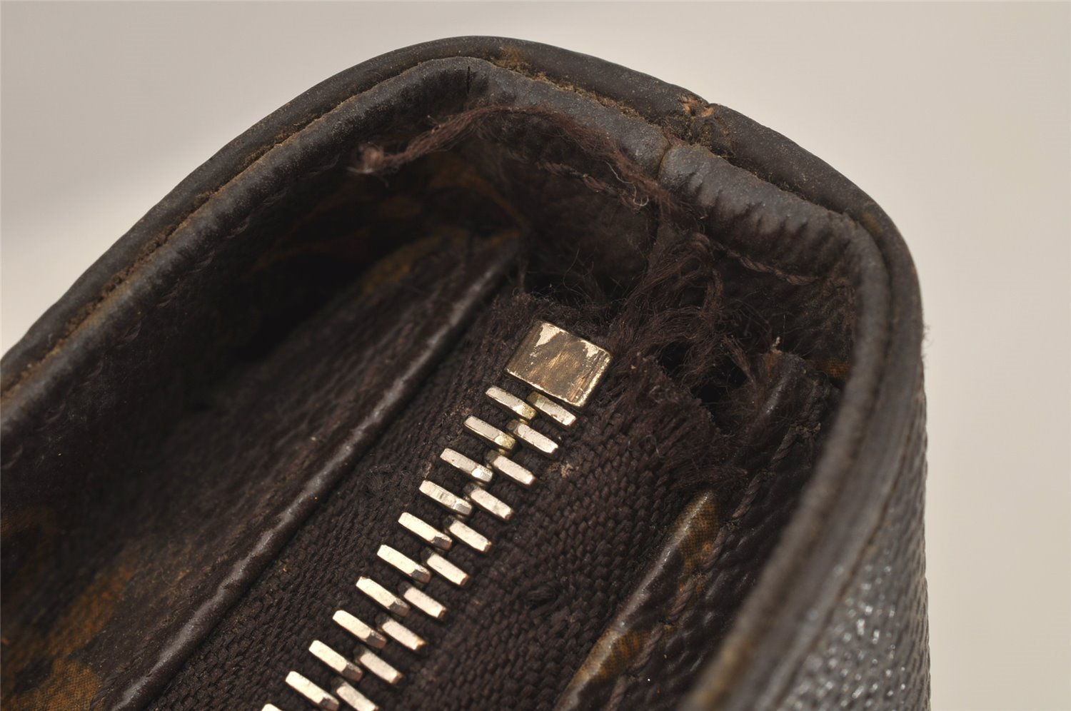 Authentic Louis Vuitton Monogram Cabas Mezzo Shoulder Tote Bag M51151 Junk 9343I