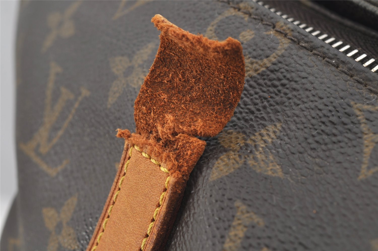 Authentic Louis Vuitton Monogram Cabas Mezzo Shoulder Tote Bag M51151 Junk 9343I