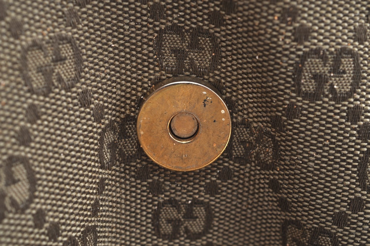 Authentic GUCCI Shoulder Cross Body Bag Purse GG Canvas Leather Brown Junk 9351G