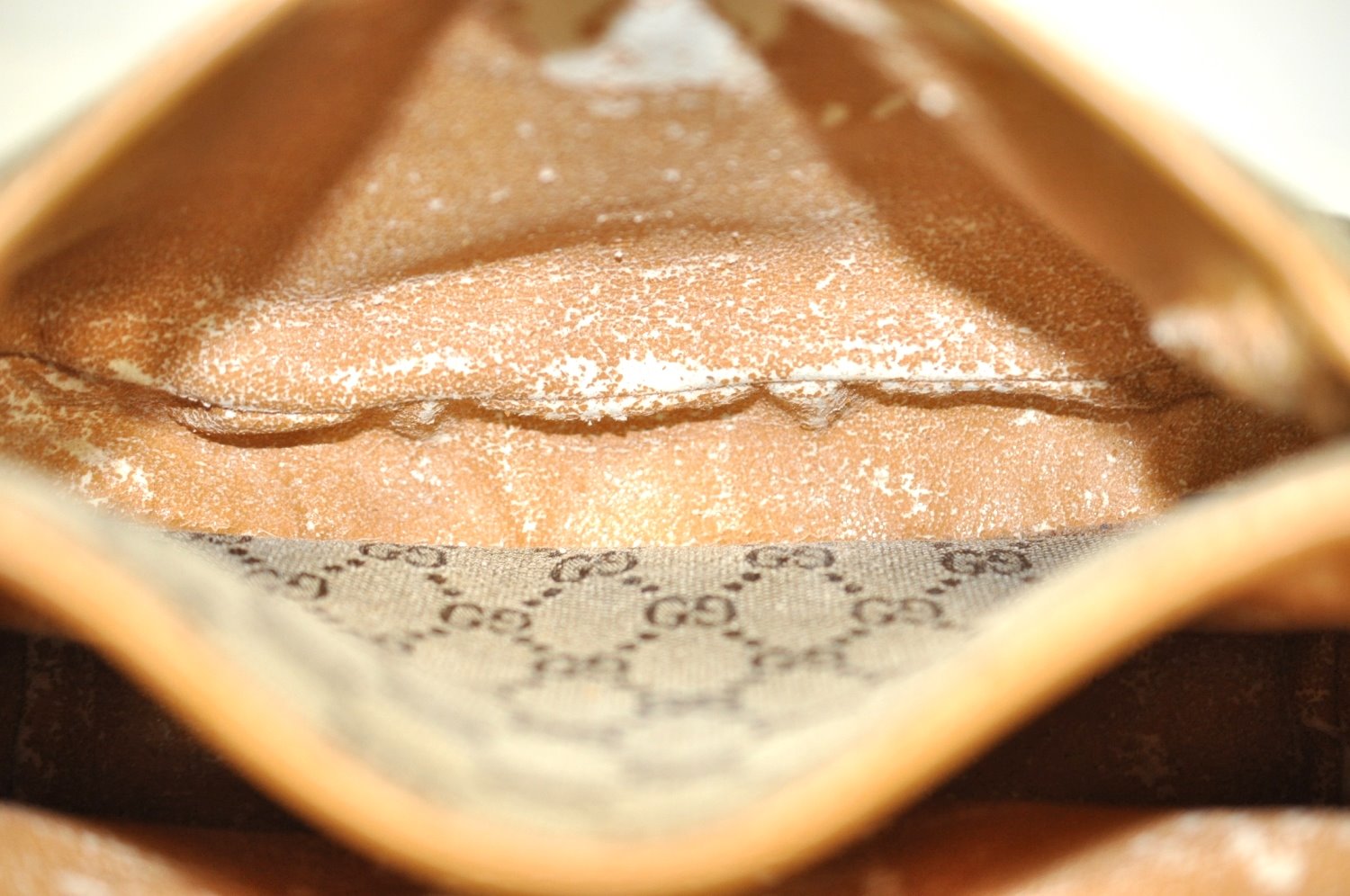 Authentic GUCCI Shoulder Cross Body Bag Purse GG Canvas Leather Brown Junk 9351G