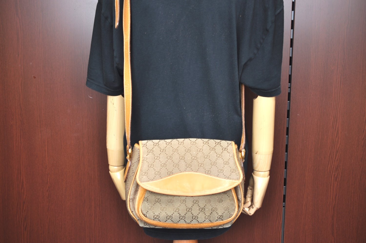 Authentic GUCCI Shoulder Cross Body Bag Purse GG Canvas Leather Brown Junk 9351G